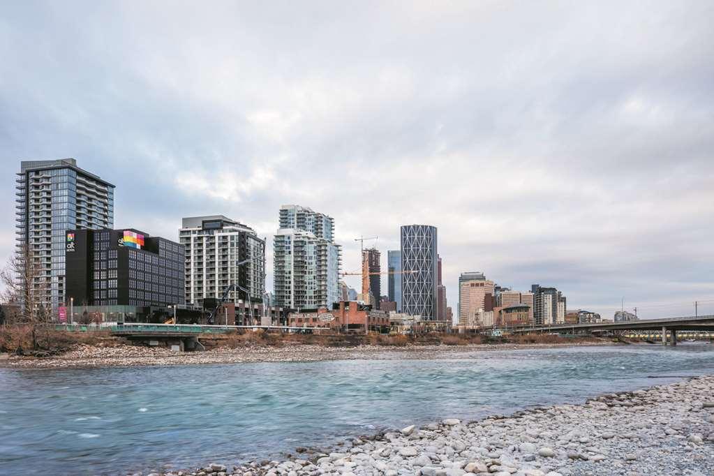 Alt Hotel Calgary East Village Bagian luar foto